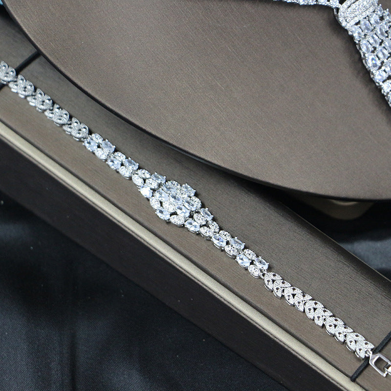 Bride Elegant Four-piece Set
