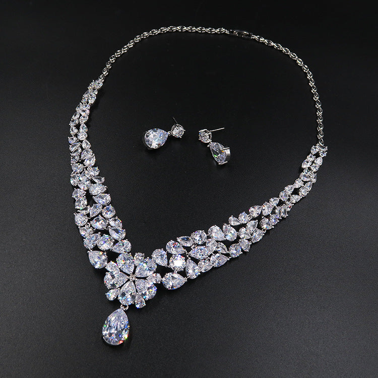 Bridal Sophisticated Jewelry Set