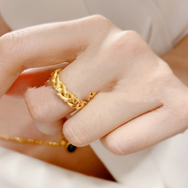 Elegant Silver Ring for Women - Available in Yellow