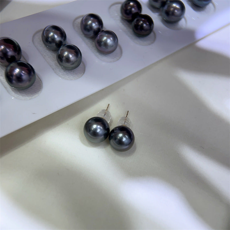Sea Pearls Stud Earrings