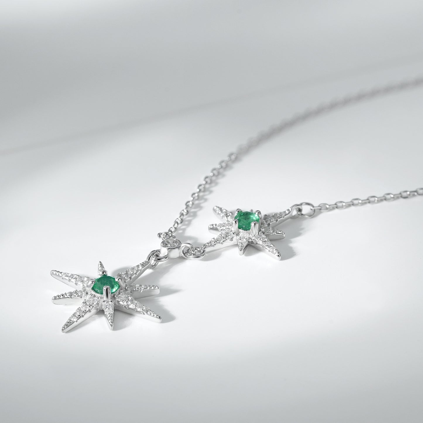 Flower-shaped Necklace