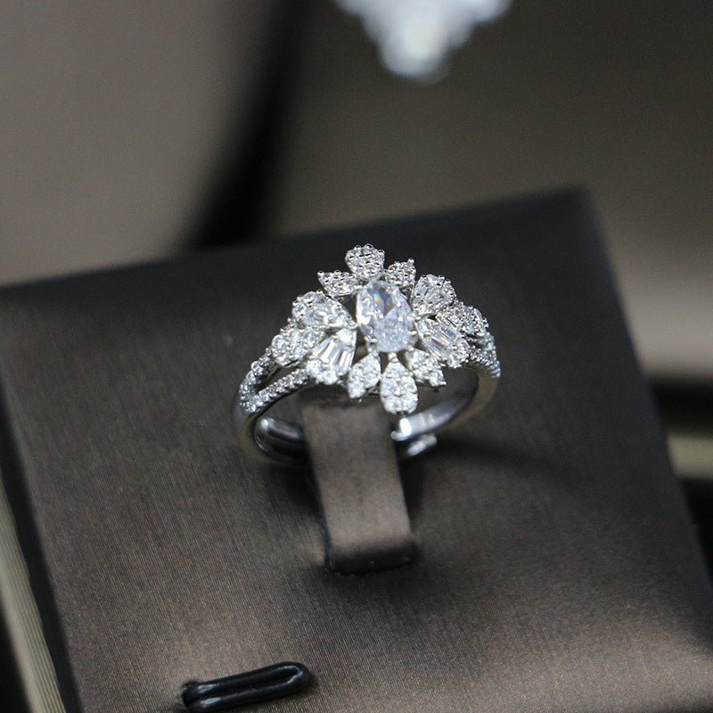 Bridal Plant and Flower Motifs Four-piece Set