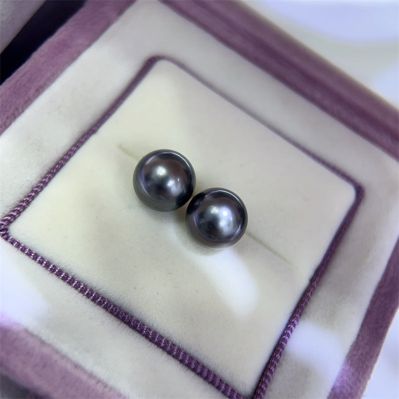 Sea Pearls Stud Earrings
