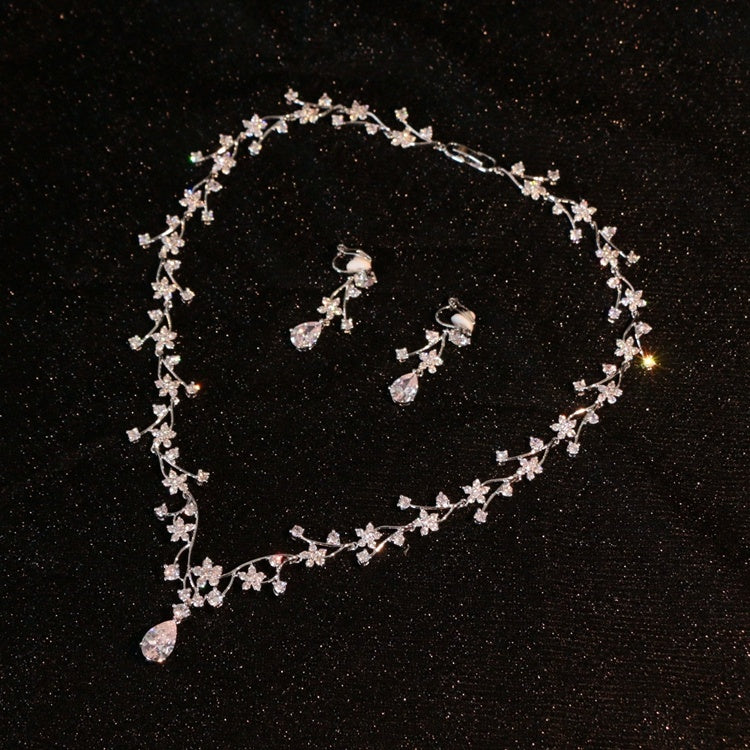 Bridal Knot Dress Jewelry